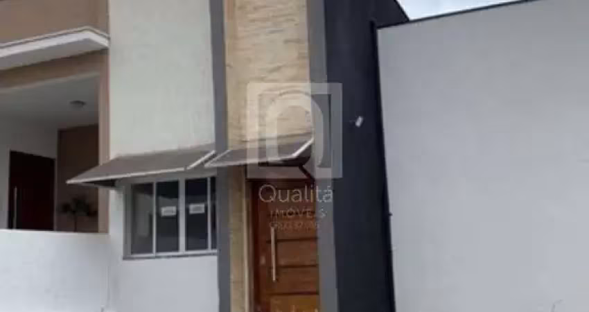 Casa térrea com 3 quartos no Condomínio Horto Florestal 3