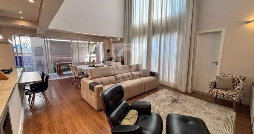 Casa de luxo em condomínio fechado com 3 suítes, área de lazer e 336 m² à venda - Porteira Fechada, em condomínio exclusivo