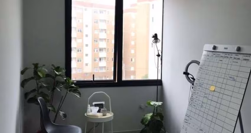 Sala comercial a venda no Santa Maria Office no bairro da Vila Hortência na zona leste de Sorocaba