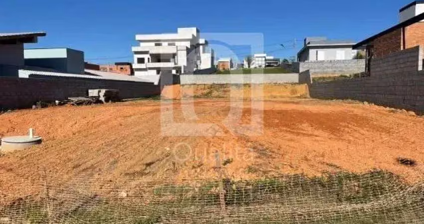 Terreno à venda no condomínio fazenda alta vista em salto pirapora