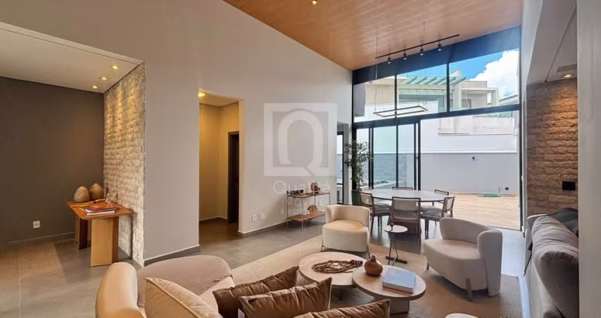 Casa alto padrão à venda no Condomínio Aldeia da Mata