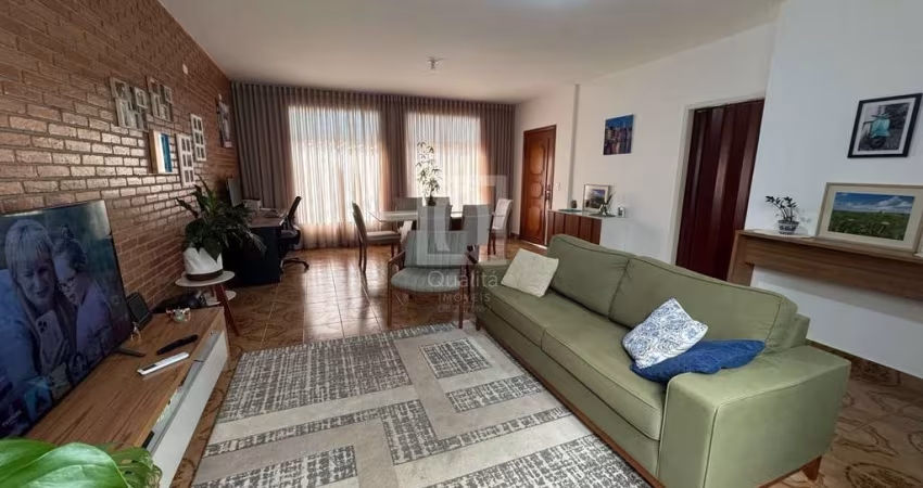Casa térrea à venda no Jardim São Paulo em Sorocaba