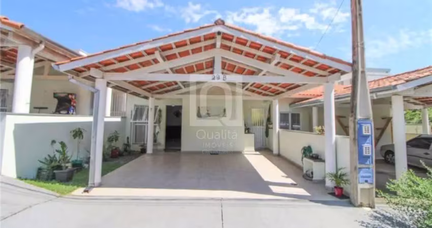 Casa em condomínio fechado com 3 quartos à venda no Caguassu, Sorocaba 