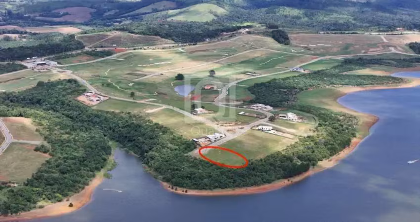 Terreno em condomínio fechado à venda em Piratuba, Piedade 