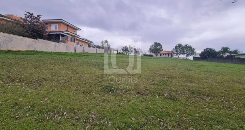Terreno à venda no Condomínio Saint Charbel, Araçoiaba da Serra 