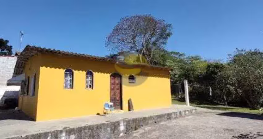 Casa térrea 3 dorm. em caucaia, ambientes amplos, quintal, pomares