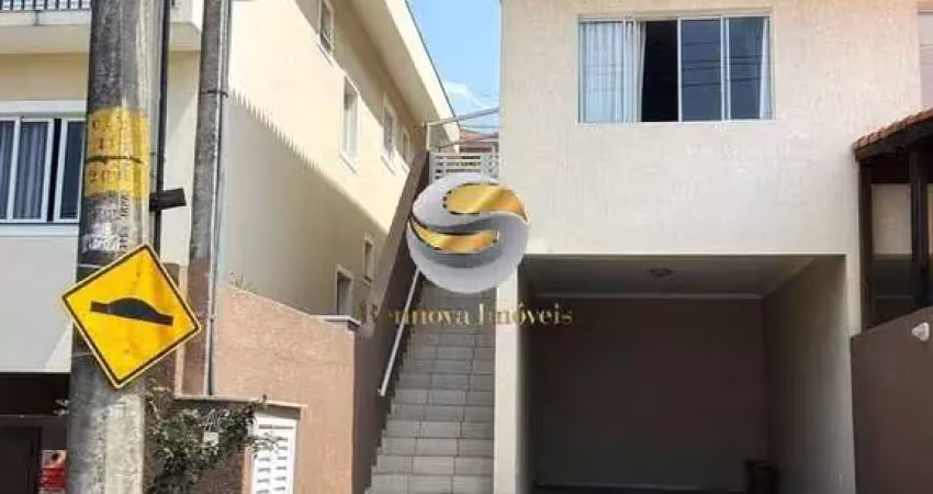 Sobrado 3 dorm. 1 suite com sacada, espaço gourmet com churrasqueira.