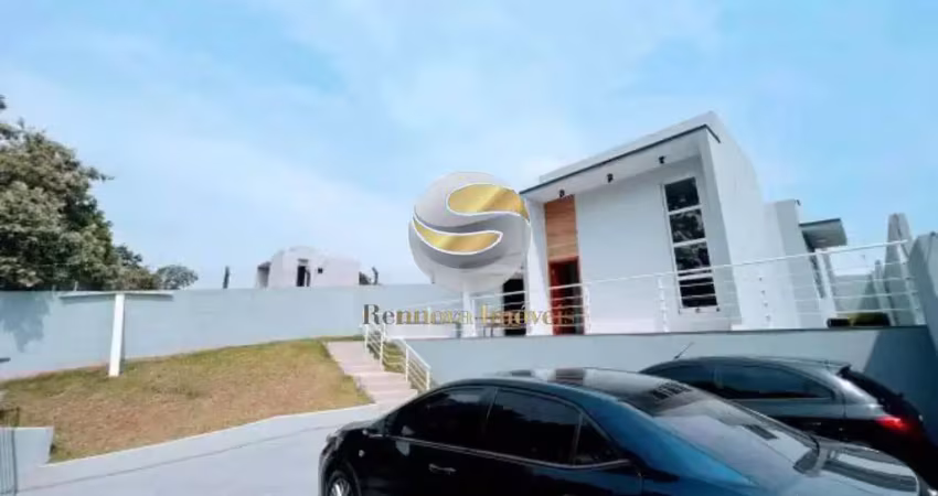 Casa nova térrea, 3 dorm., 1 suite, planejados, cozinha moderna, quintal