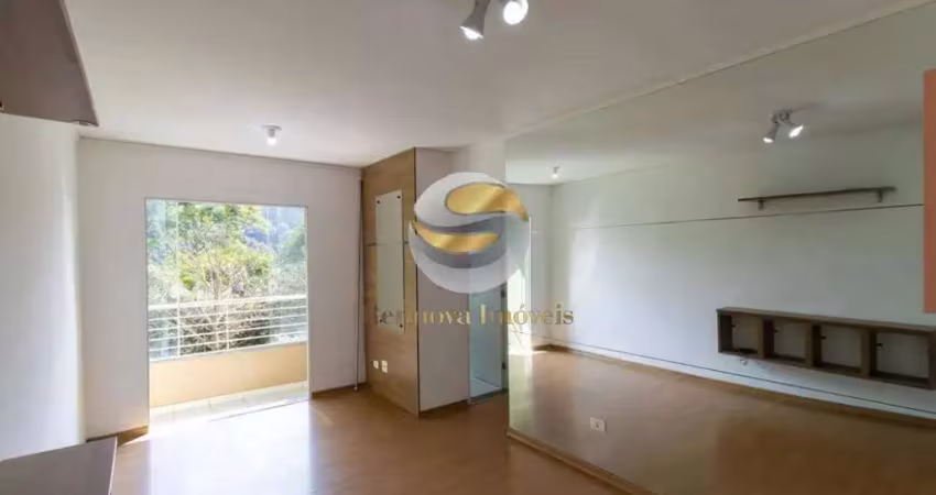 Apartamento 2 dormitórios, sacada, 1 vaga, cozinha c/armários, pet friendly