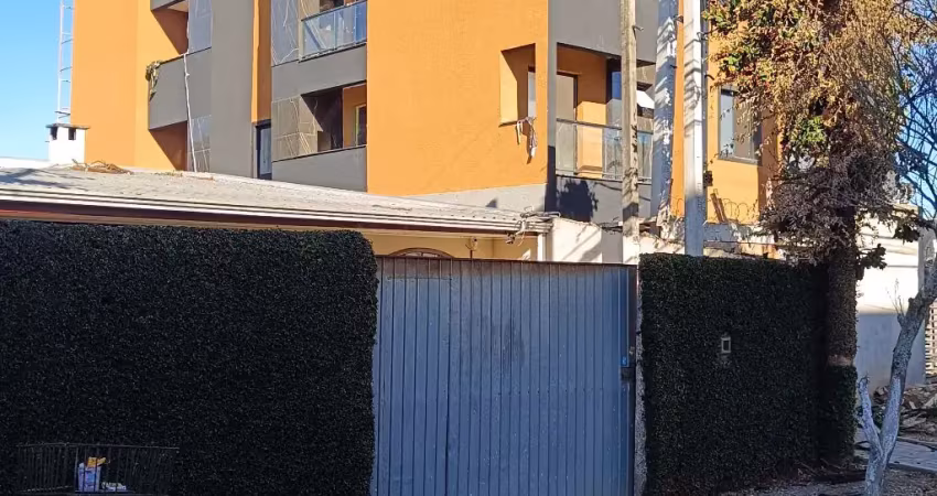 Apartamento em pinhais fácil acesso a escolas, comércios e transporte público, ideal para quem busca conforto e praticidade.
