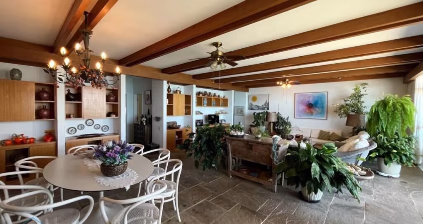 APARTAMENTO PARA VENDA EM FRENTE AO MAR