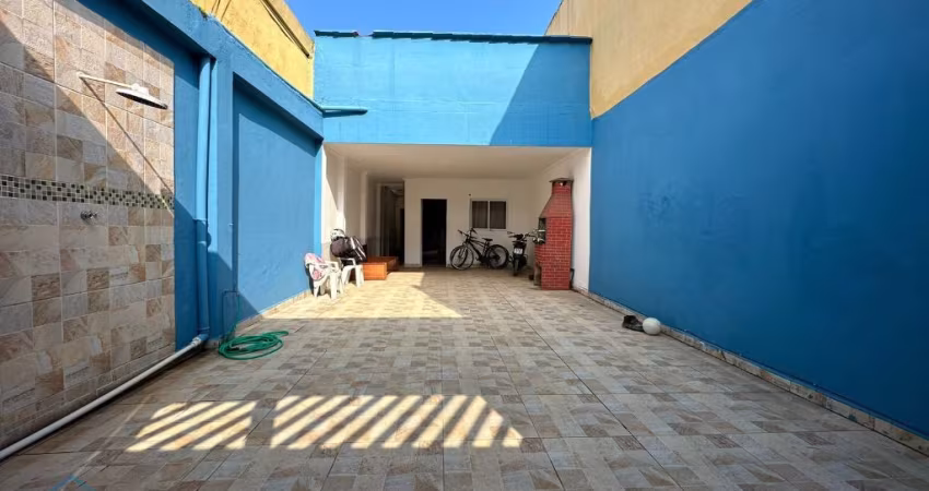 SOBRADO À VENDA NA ENSEADA