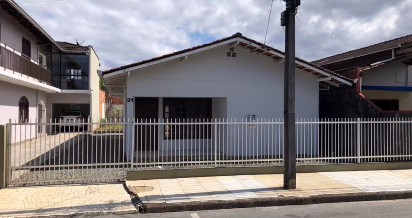 Oportunidade - Casa no bairro Comasa