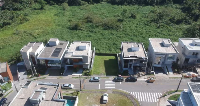 Terreno à Venda no Condomínio Quinta Essense – Vila Nova, Joinville