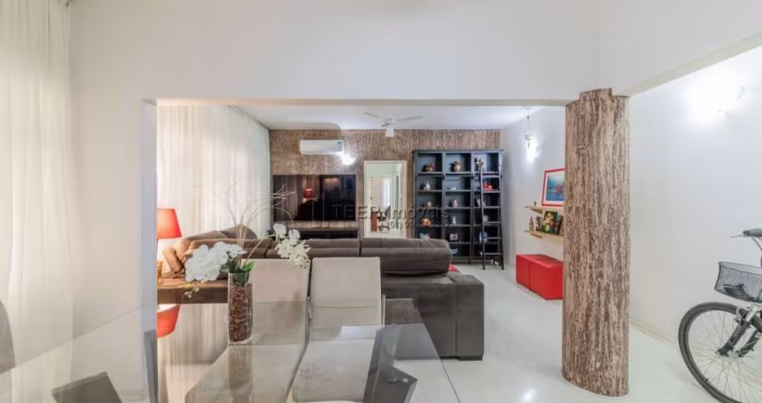 Apartamento à venda no bairro Azenha - Porto Alegre/RS