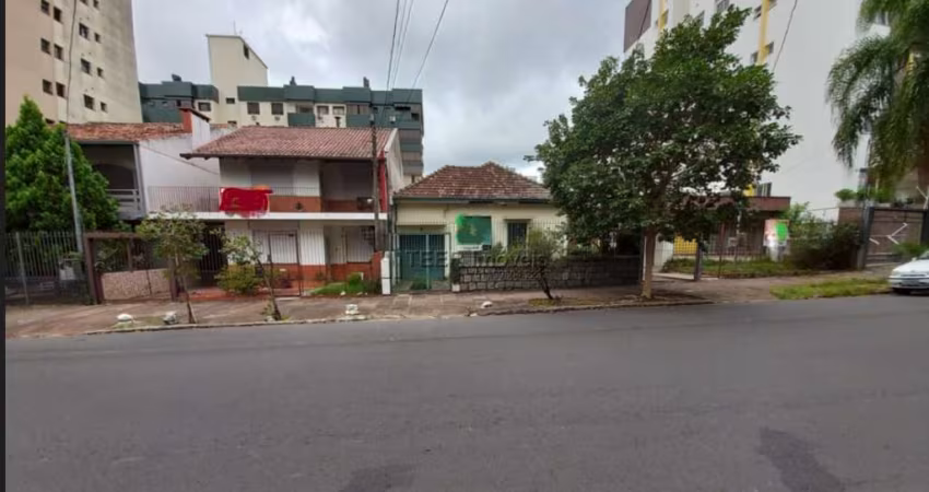 Terreno com 4 Lotes