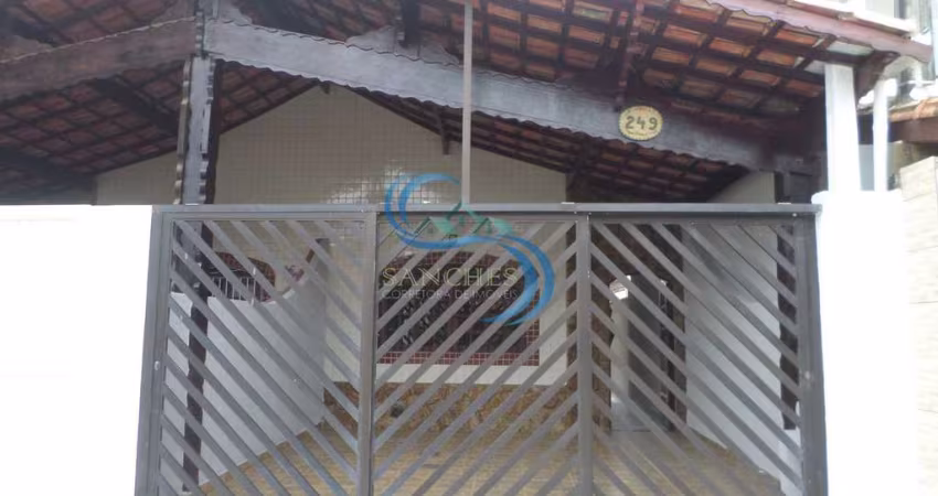 Casa com 2 quartos, Imperador, Praia Grande - R$ 417 mil, Cod: 3901