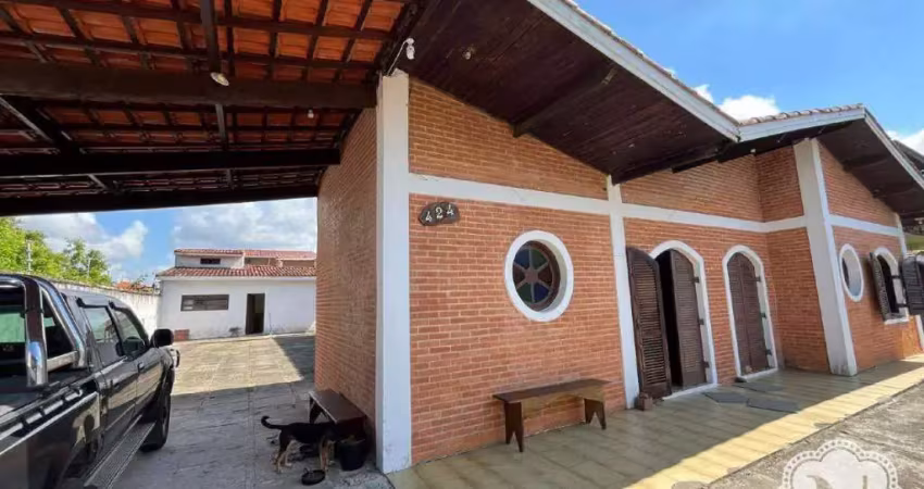 Casa com 4 dormitórios à venda próximo a praia do gaivotas - itanhaém sp