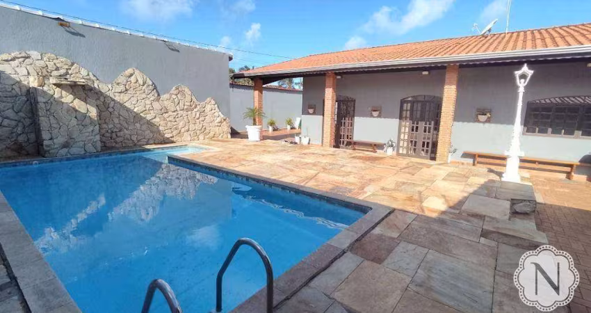 Casa à venda com 3 quartos no bairro Jamaica (Praia)