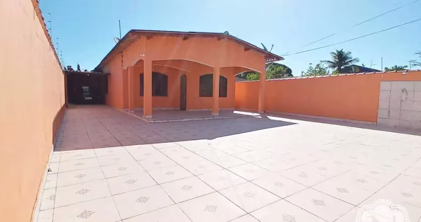Casa à venda com 3 quartos no bairro gaivota (praia)