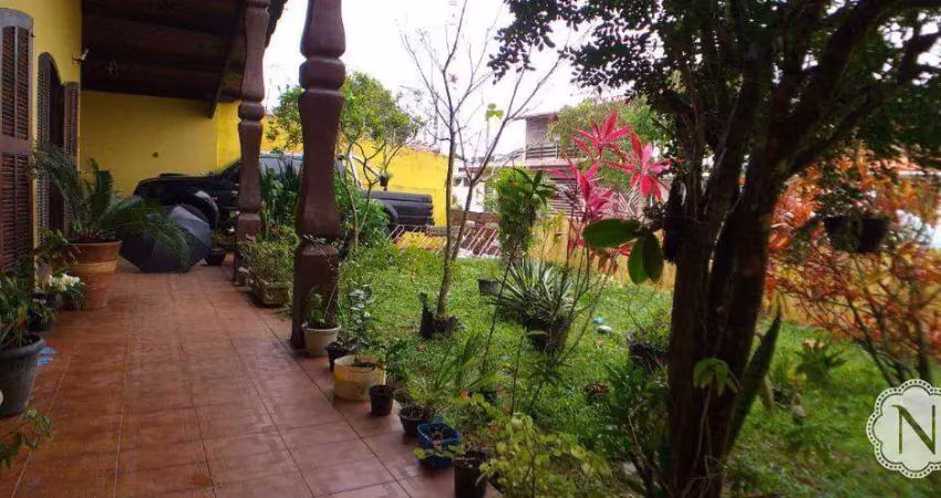 Casa à venda com 3 quartos no bairro Suarão