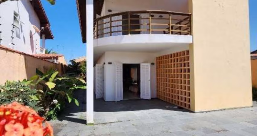 Sobrado à venda com 3 quartos no bairro Satélite