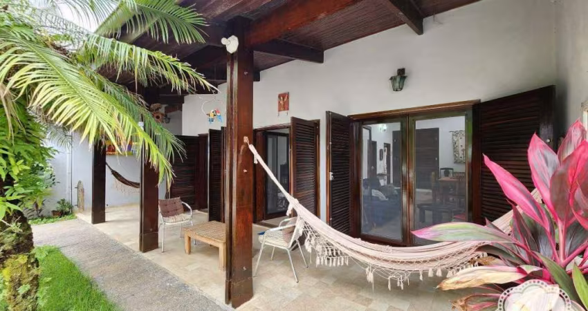 Casa à venda com 3 quartos no bairro Cibratel I