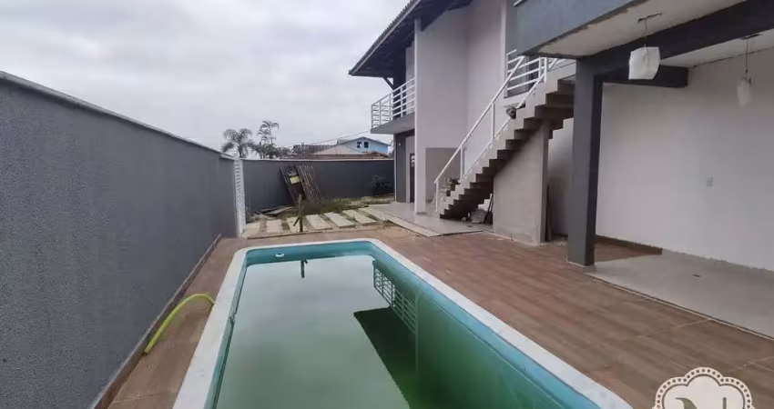 Casa à venda com 3 quartos no bairro jamaica (praia)