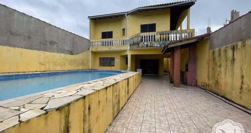 Sobrado à venda com 4 quartos no bairro Tupy