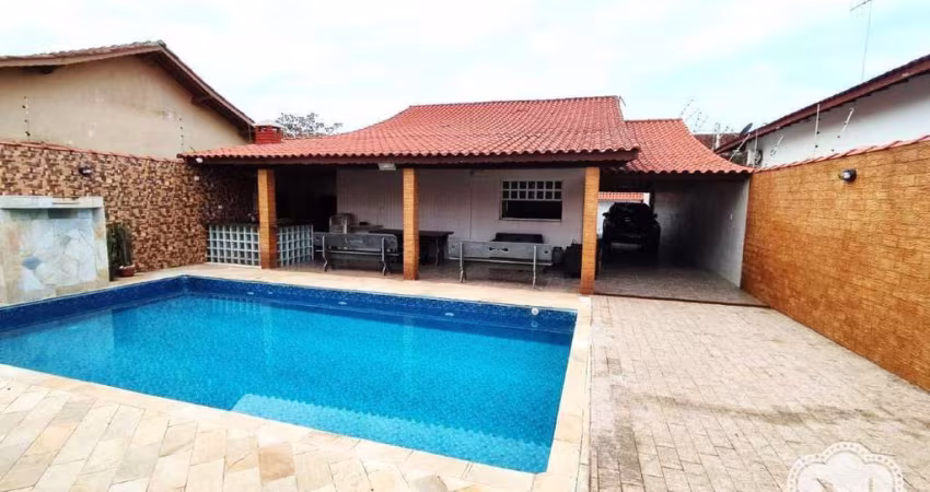 Casa à venda com 4 quartos no bairro Jardim Suarão (Praia)