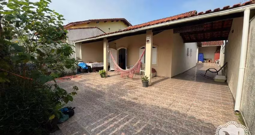 Casa à venda com 2 quartos no bairro Jamaica (Praia)