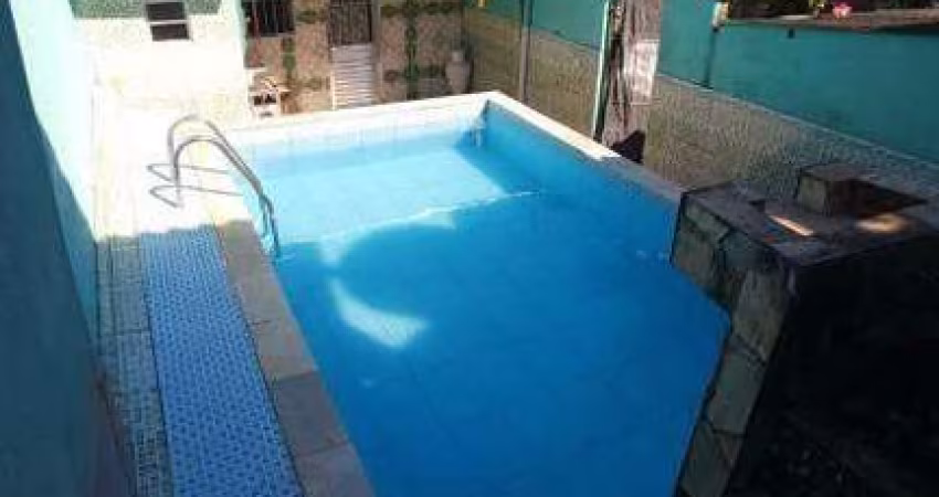 Sobrado à venda com 3 quartos no bairro Oásis
