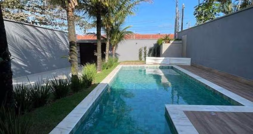 Casa à venda com 4 quartos no bairro Cibratel II