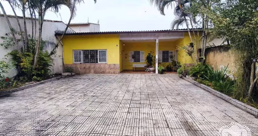 Casa com 3 quartos à venda na Rua Santo Ivo, Jardim Corumbá, Itanhaém