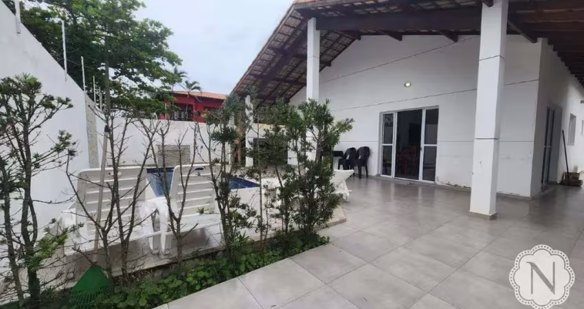 Casa à venda com 4 quartos no bairro Gaivota (Praia)