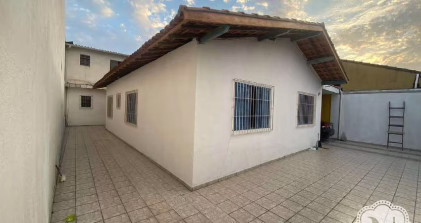 Casa com edícula no coração do Belas Artes