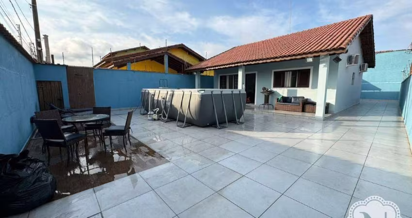 Casa à venda com 2 quartos no bairro Jamaica (Praia)