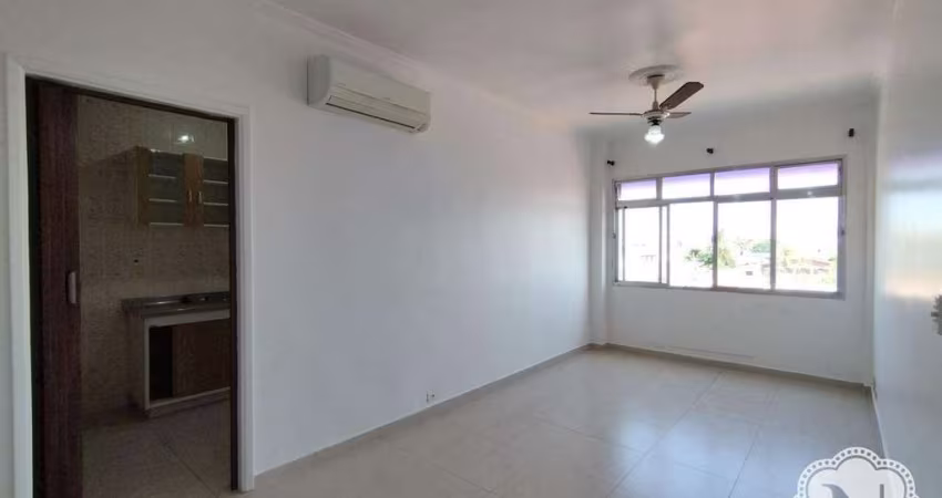 Apartamento à venda no Centro de Itanhaém!
