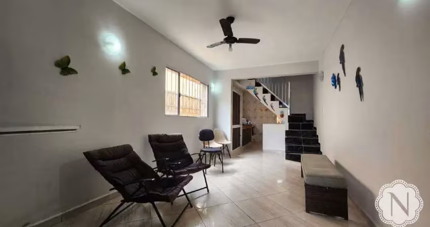 Sobrado à venda com 2 quartos no bairro Jamaica (Praia)