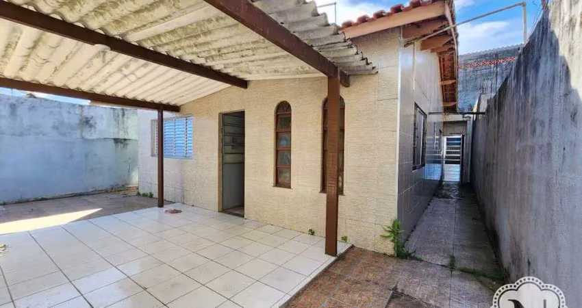 Casa à venda com 2 quartos no bairro Gaivota (Interior)