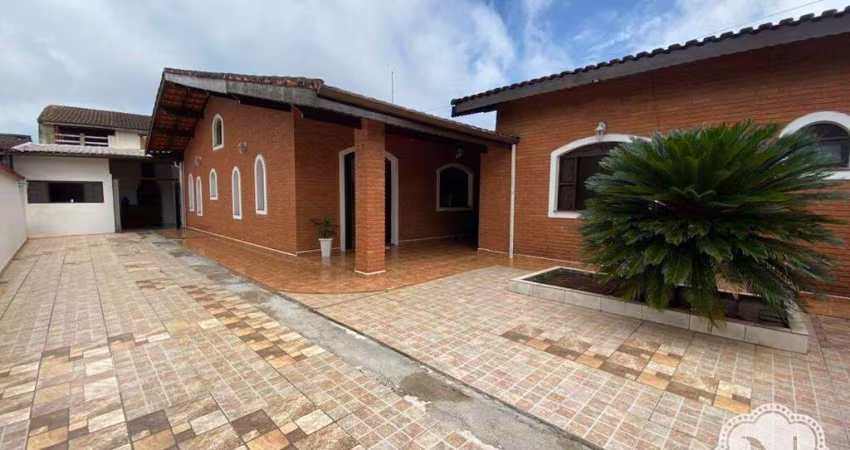 Casa à venda com 3 quartos no bairro Corumbá