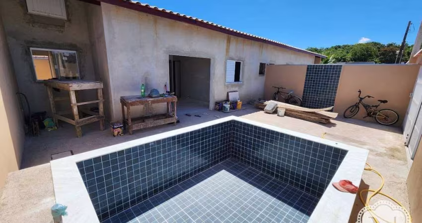 Casa à venda com 2 quartos no bairro Cibratel