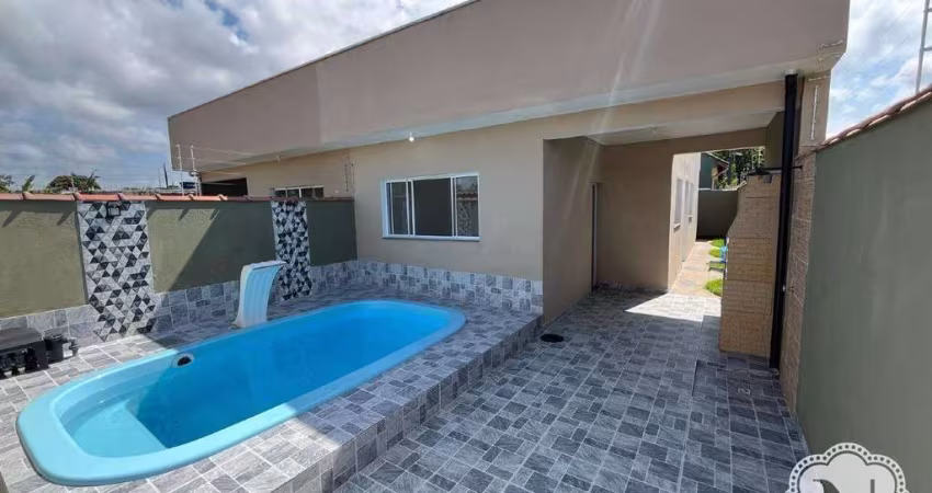 Casa nova a 1km da praia