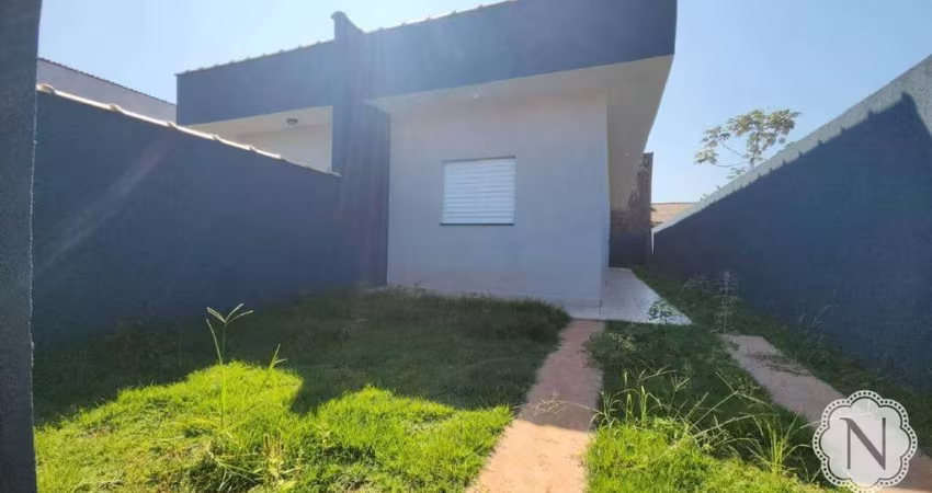 Casa à venda com 2 quartos no bairro Nova Itanhaém