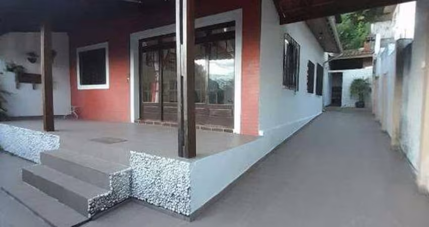 Casa para aluguel com 3 quartos no bairro Praia dos Sonhos