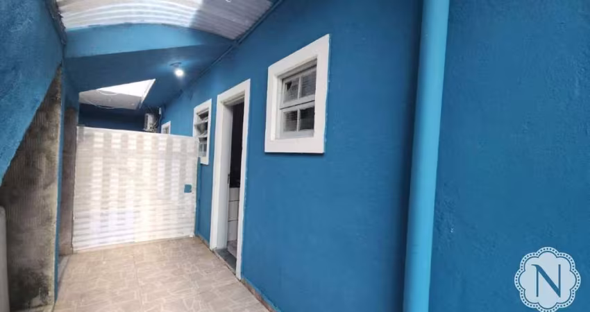 Casa para aluguel com 1 quarto no bairro Laranjeiras
