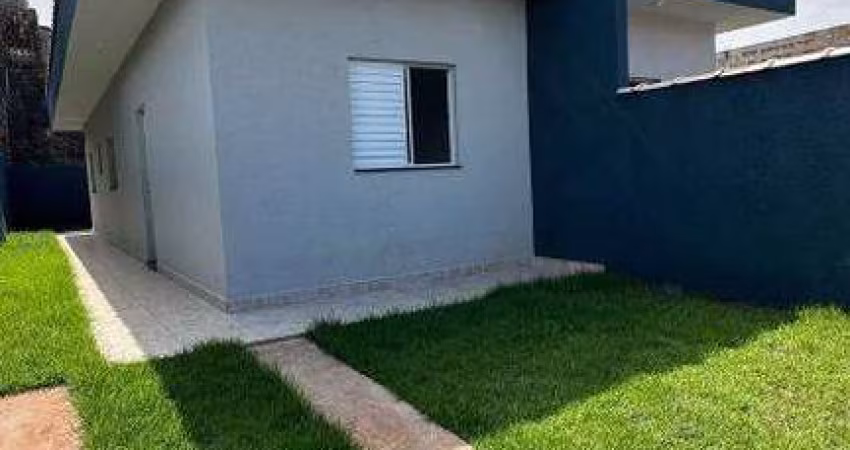 Casa à venda com 2 quartos no bairro Nova Itanhaém (Interior)