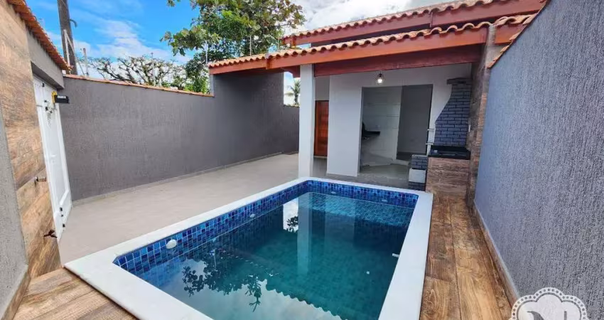 Casa à venda com 2 quartos no bairro Nova Itanhaém (Interior)