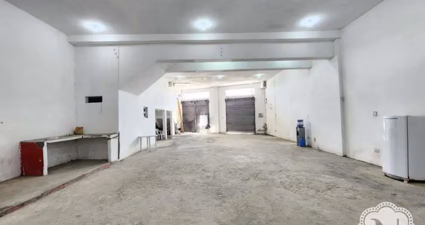 Prédio à venda na Avenida Ary Carneiro de Saraiva, Nova Itanhaém, Itanhaém