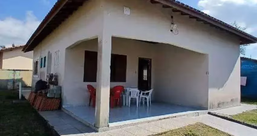 Vende casa lote inteiro com 3 quartos com 132 metros no bairro belas artes.